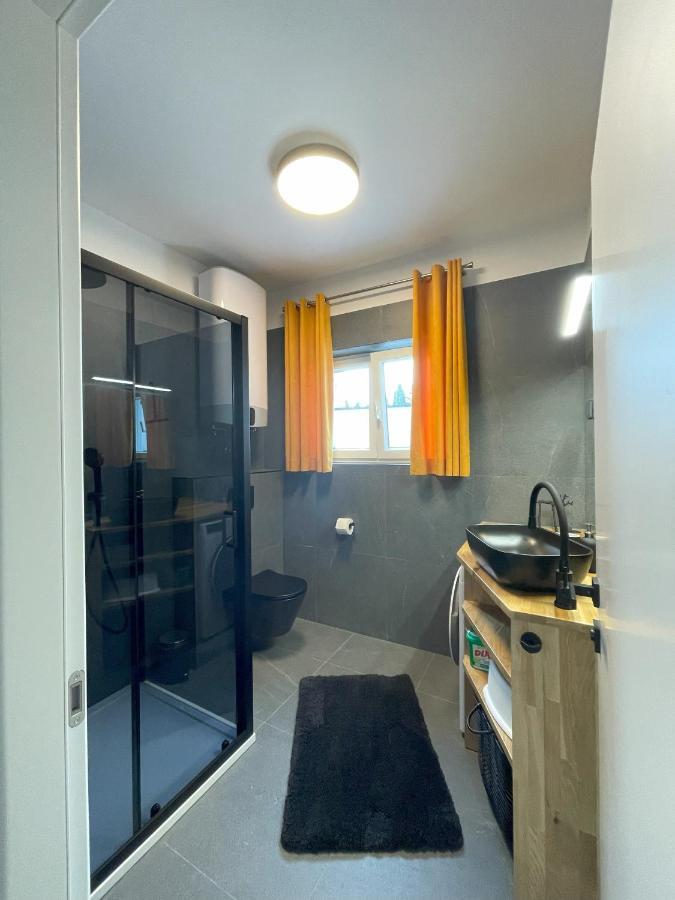 Valkane Beach Apartments 普拉 外观 照片