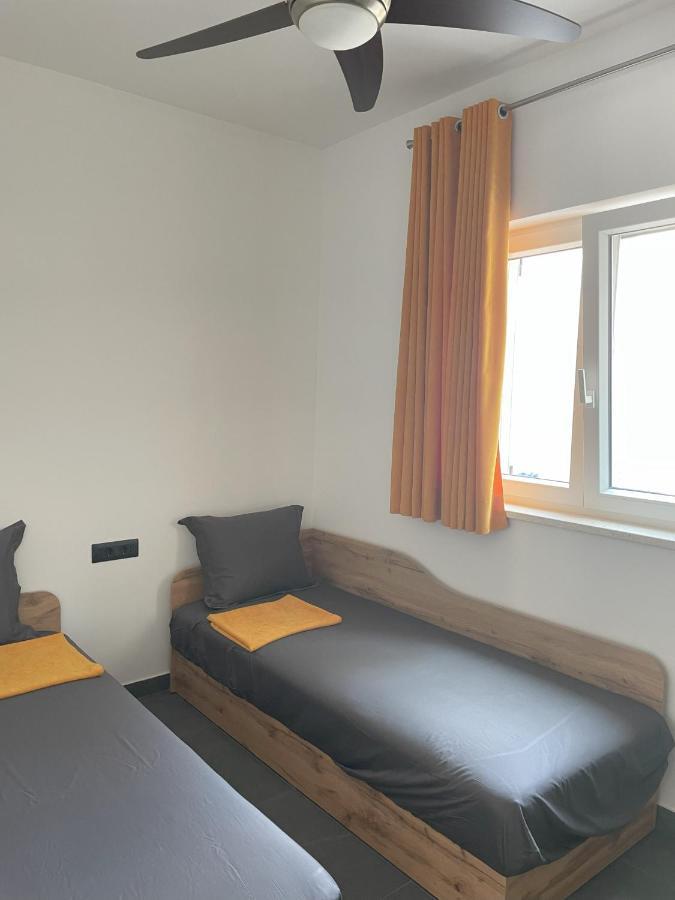 Valkane Beach Apartments 普拉 外观 照片