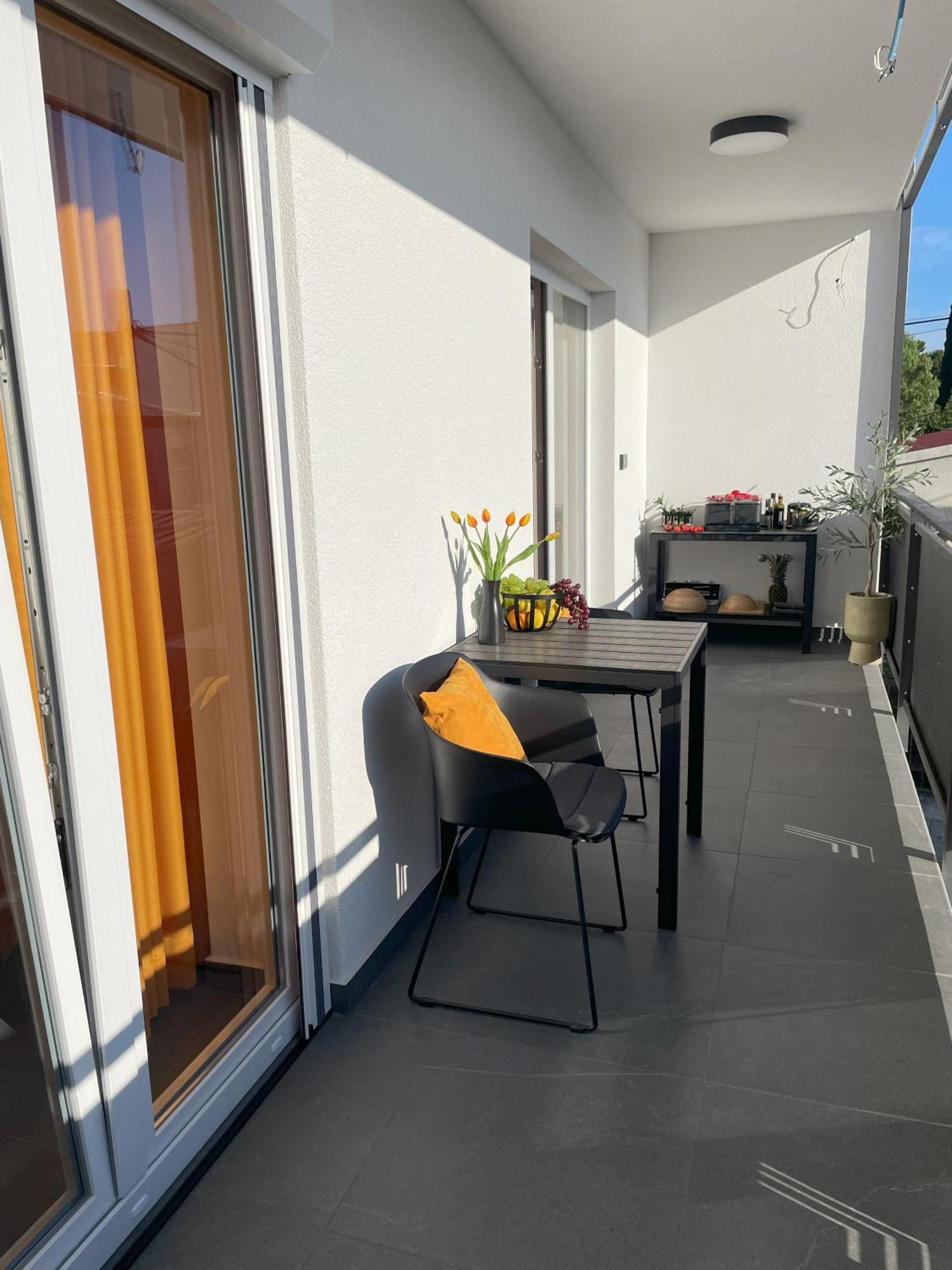 Valkane Beach Apartments 普拉 外观 照片
