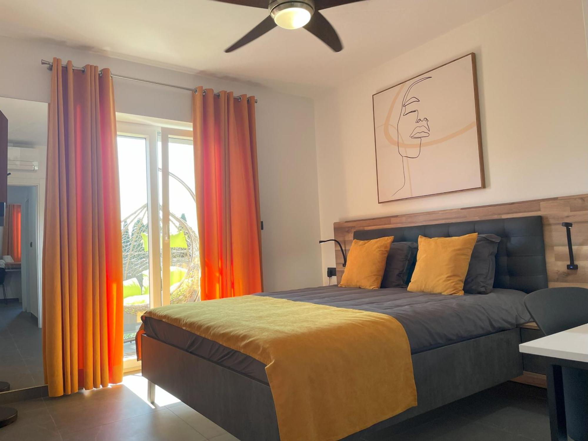 Valkane Beach Apartments 普拉 外观 照片