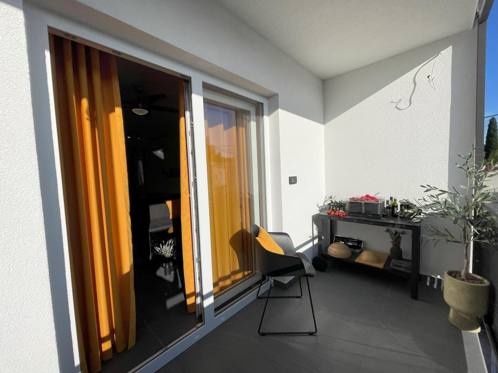 Valkane Beach Apartments 普拉 外观 照片
